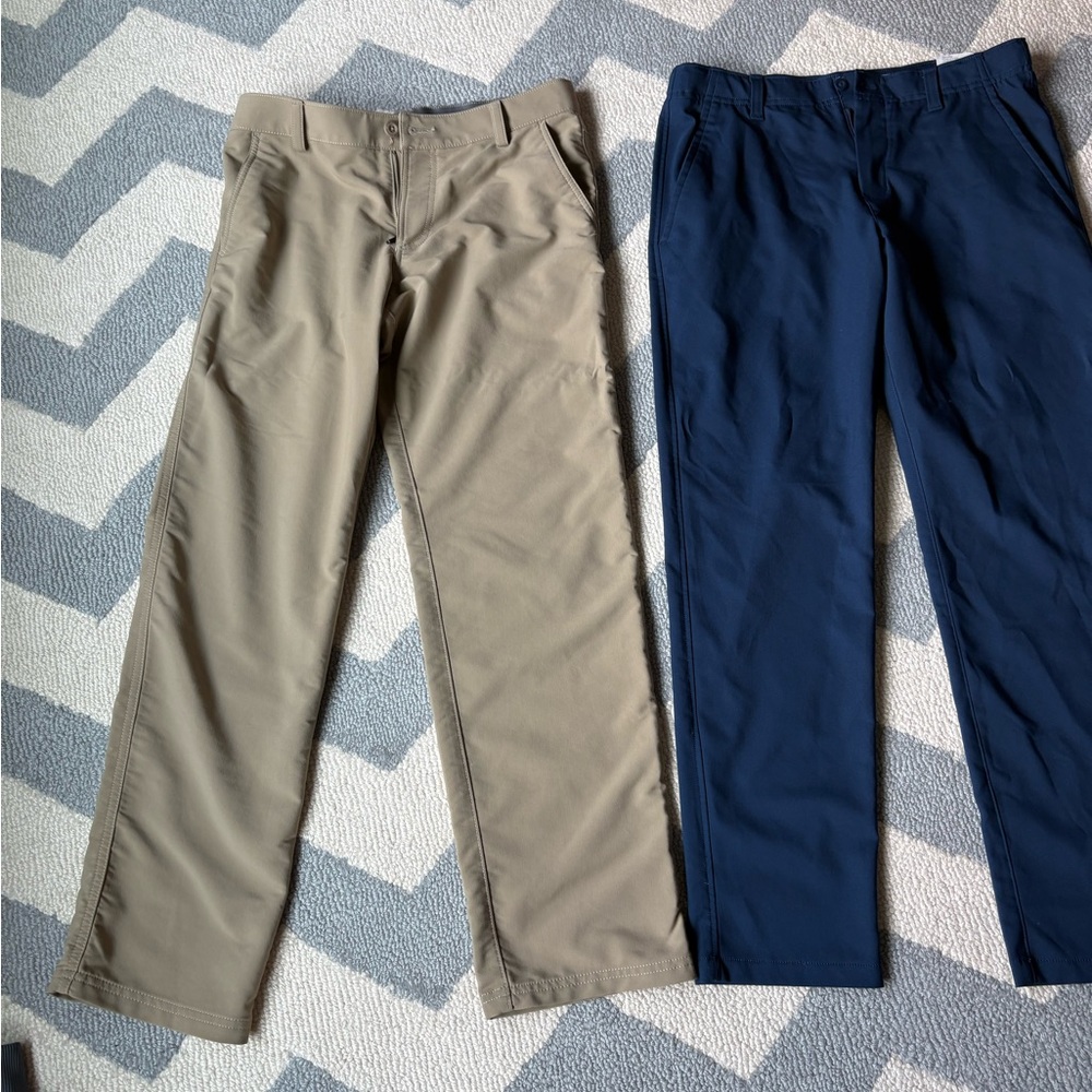 Under Armour boys size large golf style pants.